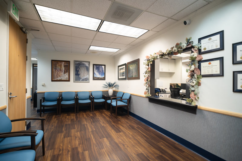 Retinal Specialist in Los Angeles